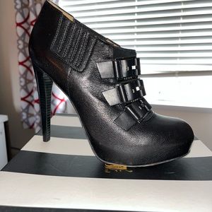 L.a.m.b king ankle platform boots